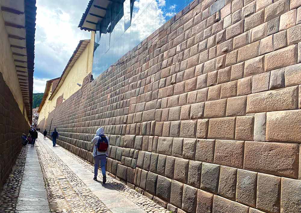 Rua Loreto Cusco