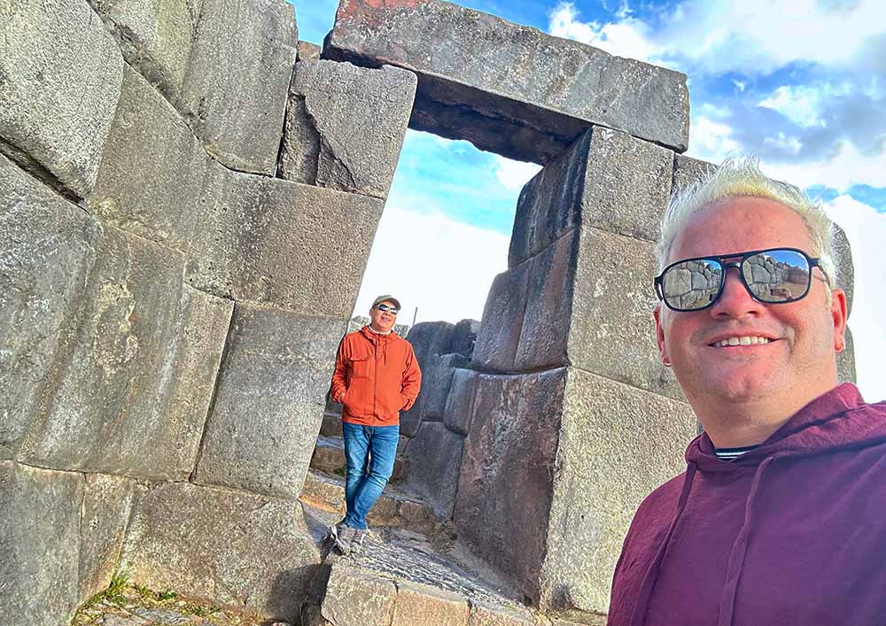 Turistas en Sacsayhuamán